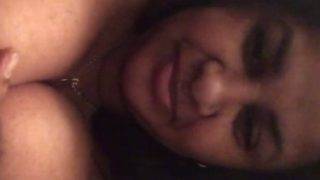 Big boobs indian aunty boob play MMS