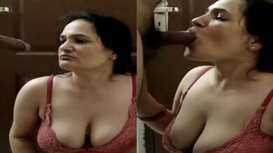 Big Boobs Wali Sexy Marathi Aunty Di