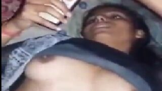 Orissa Desi Bhabhi Boobs Sucked Neighbor