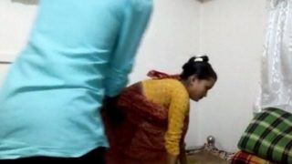 Auto driver lifting saree fucking sexy desi